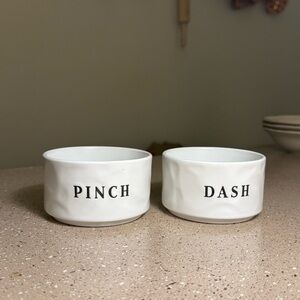 White Pinch and Dash Bowls aesthetic ceramic VTG